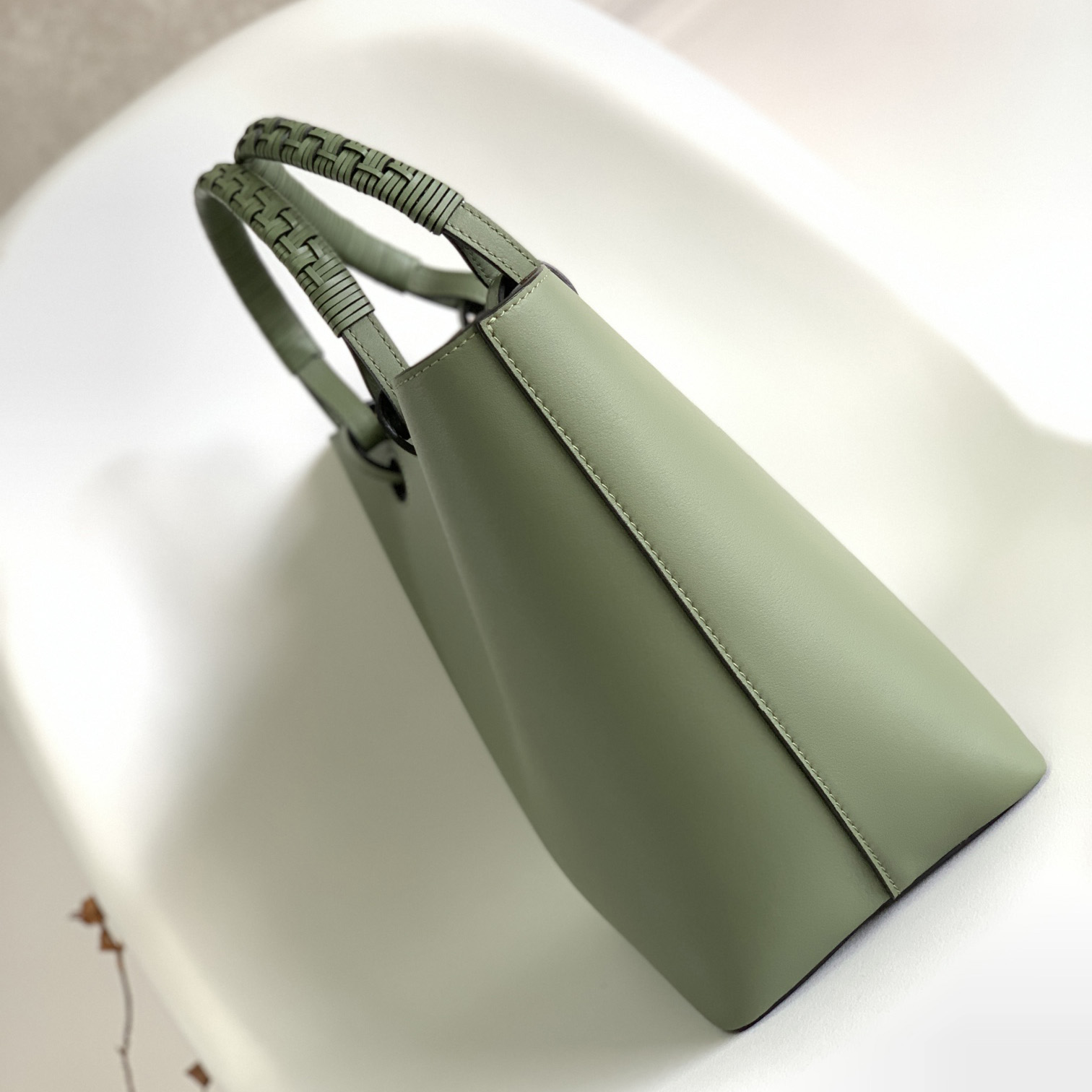 Loewe Small Anagram Tote Bag In Classic Calfskin - 