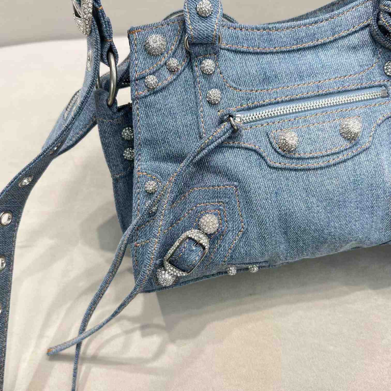 Balenciaga Neo Cagole XS Handbag In Denim - 