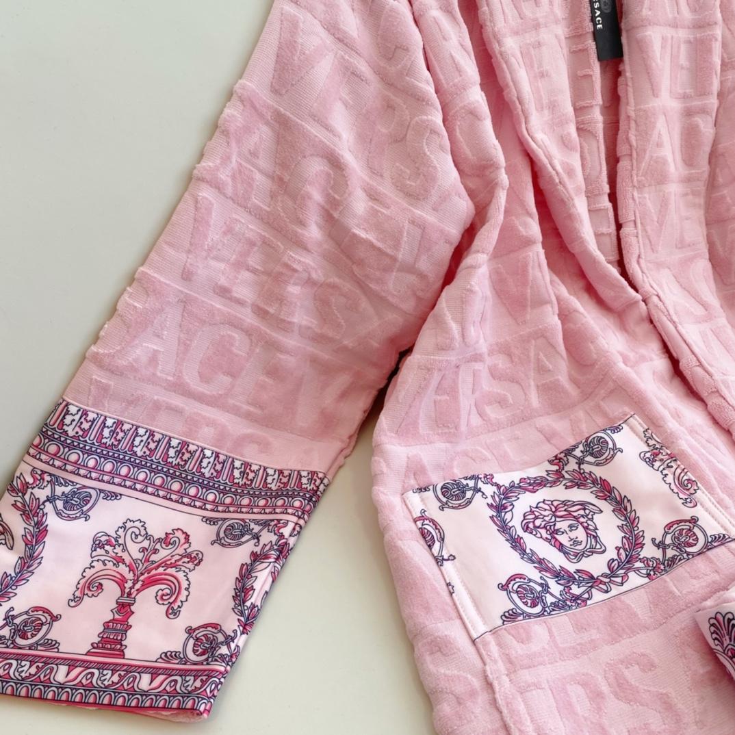 Versace I ♡ Baroque Bathrobe(Uniform size) - 