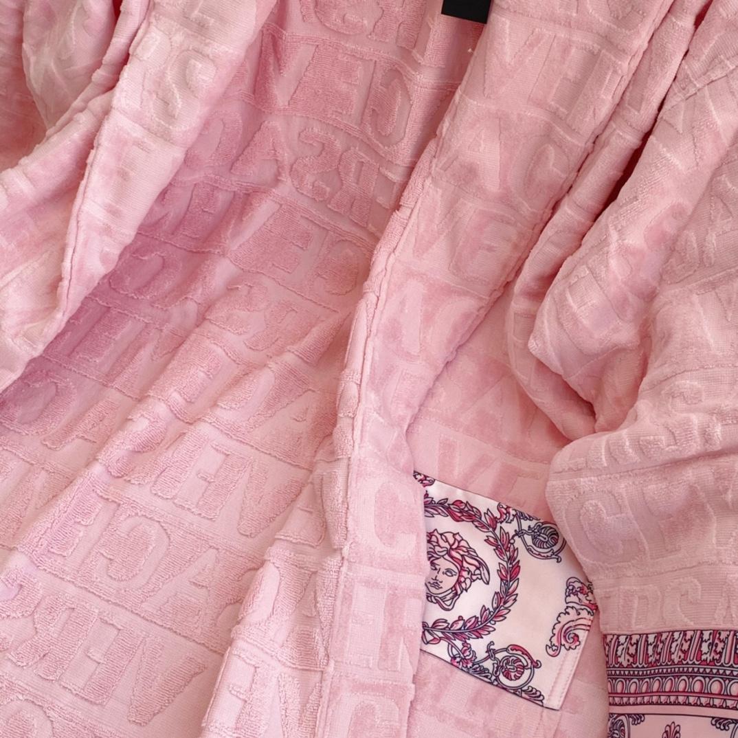 Versace I ♡ Baroque Bathrobe(Uniform size) - 