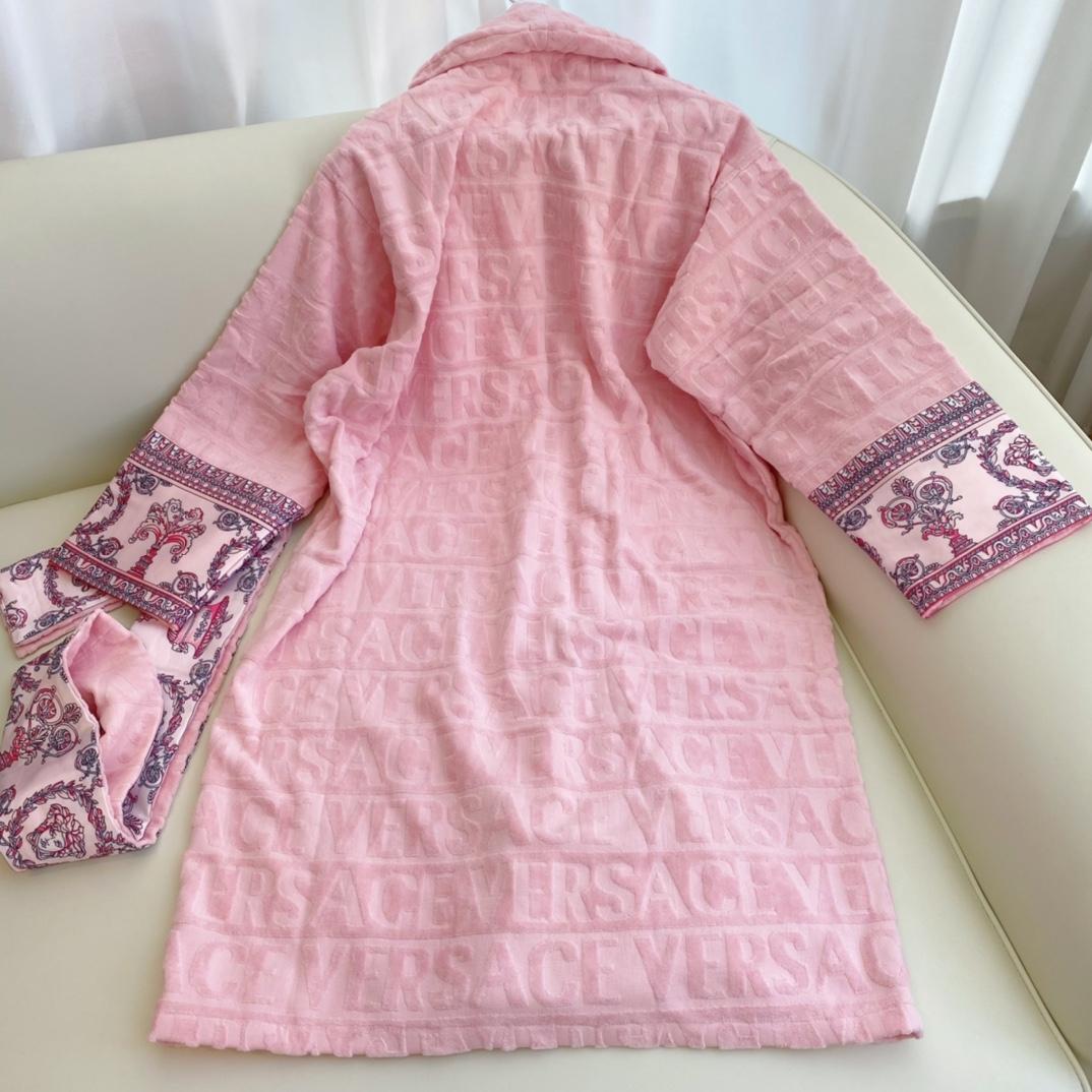 Versace I ♡ Baroque Bathrobe(Uniform size) - 