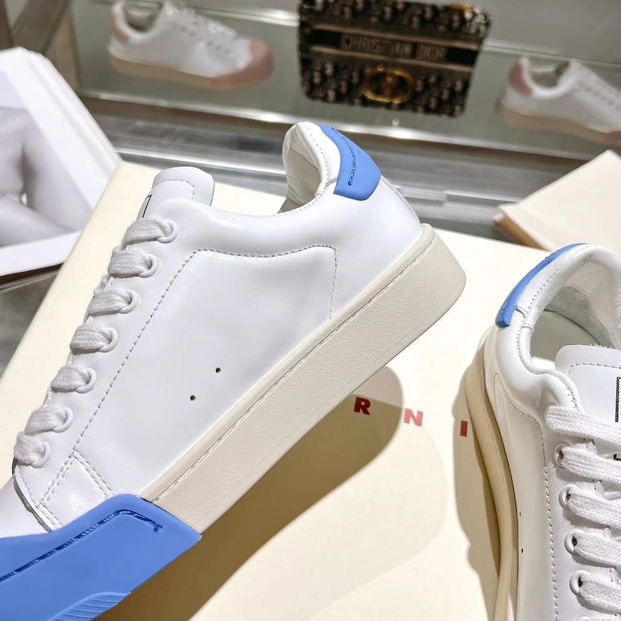Marni Dada Bumper Sneaker In White And Blue Leather - 
