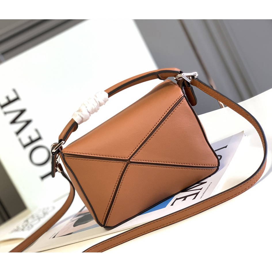 Loewe Mini Puzzle Bag In Classic Calfskin - 