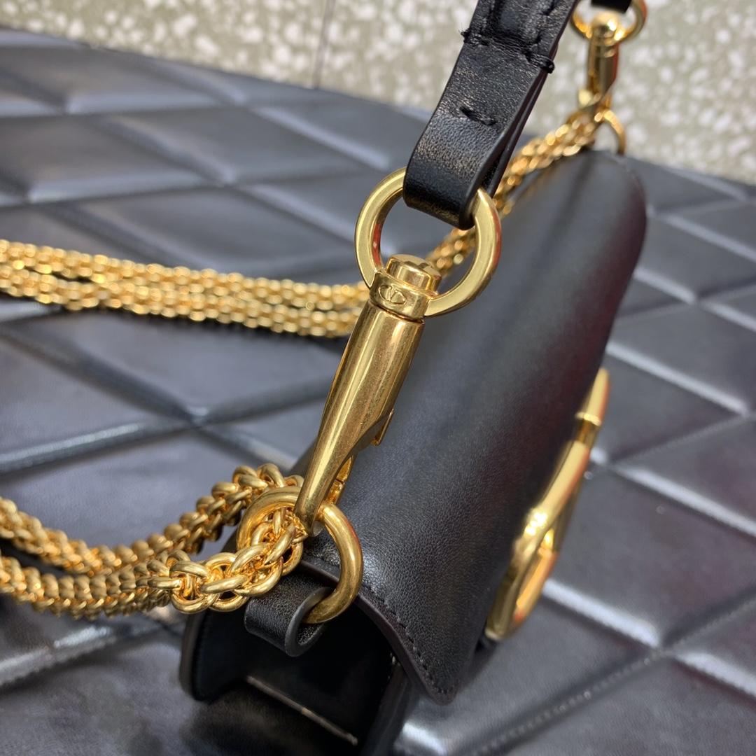 Valenti Locò Small Shoulder Bag In Calfskin - DesignerGu