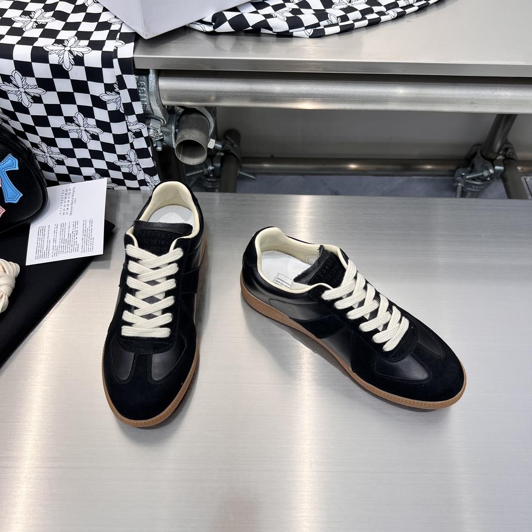Maison Margiela Replica Sneakers - 
