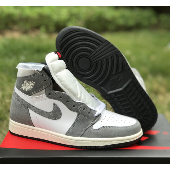 Air Jordan 1 High OG “Washed Heritage” Sneaker     DZ5485-051