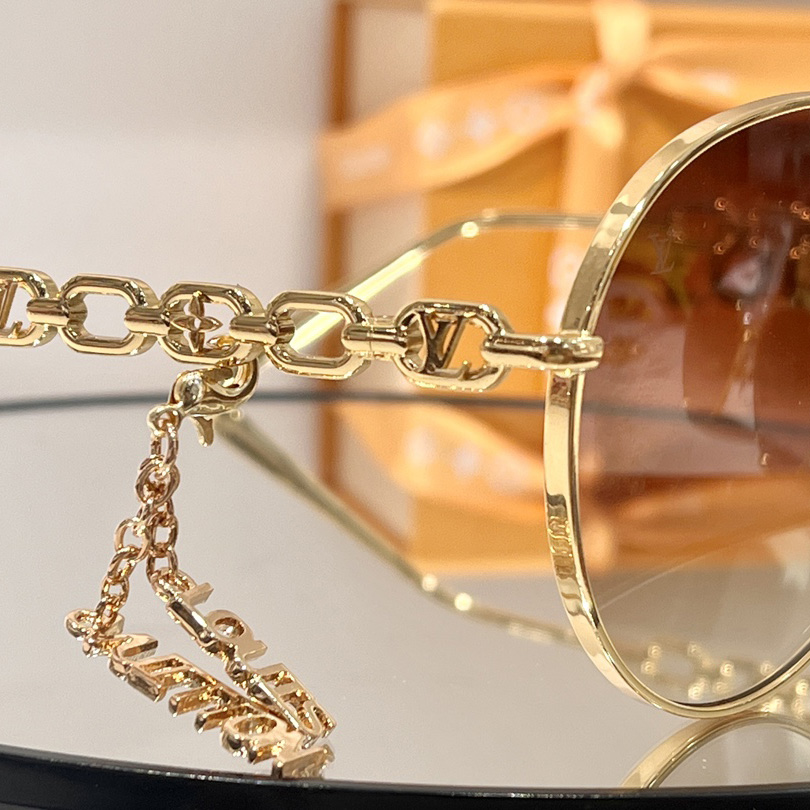 Louis Vuitton My LV Chain Pilot Sunglasses  Z1539W - 