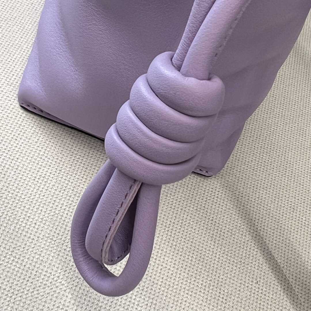 Loewe Flamenco Clutch In Nappa Calfskin - 