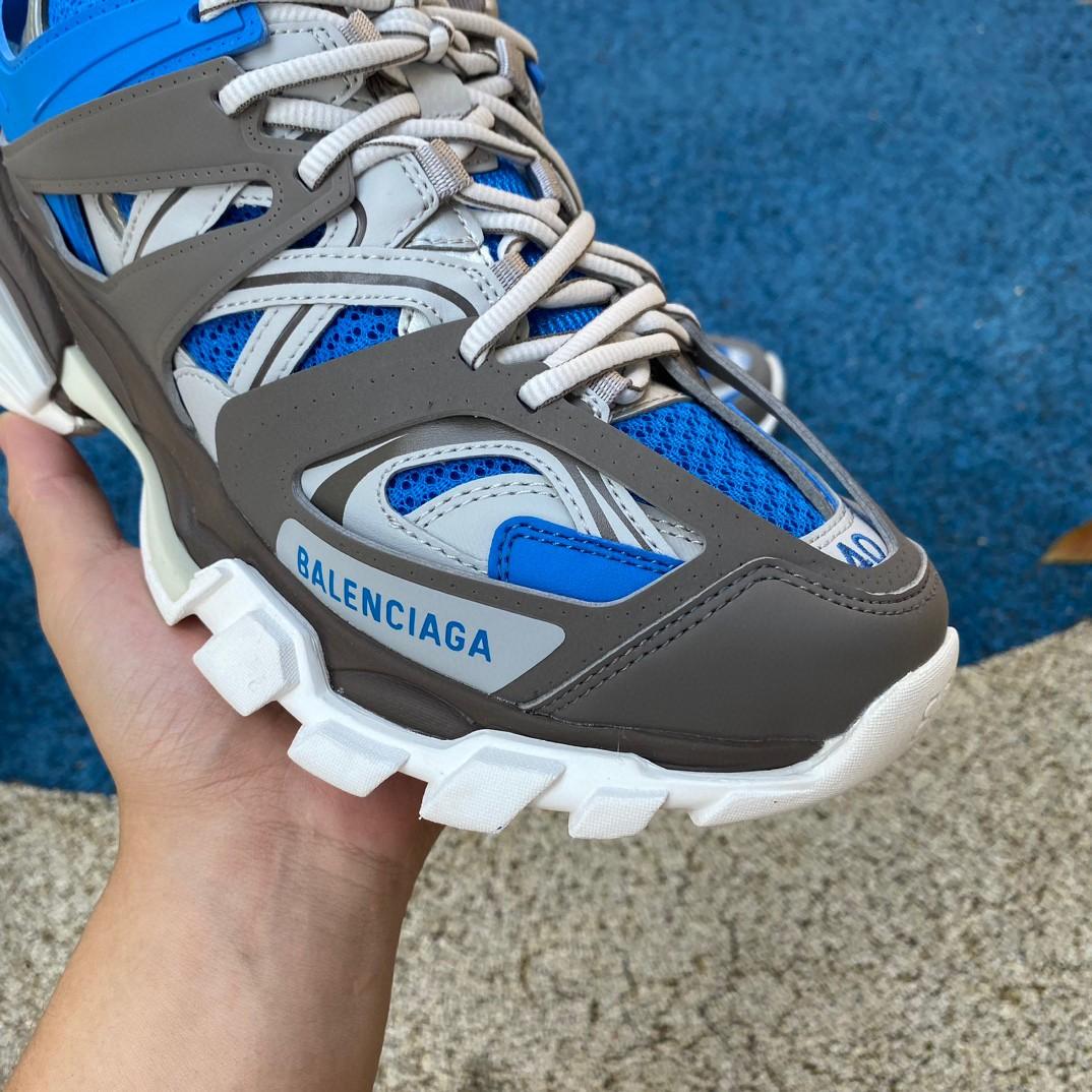Balenciaga Track Sneaker LED in white - 