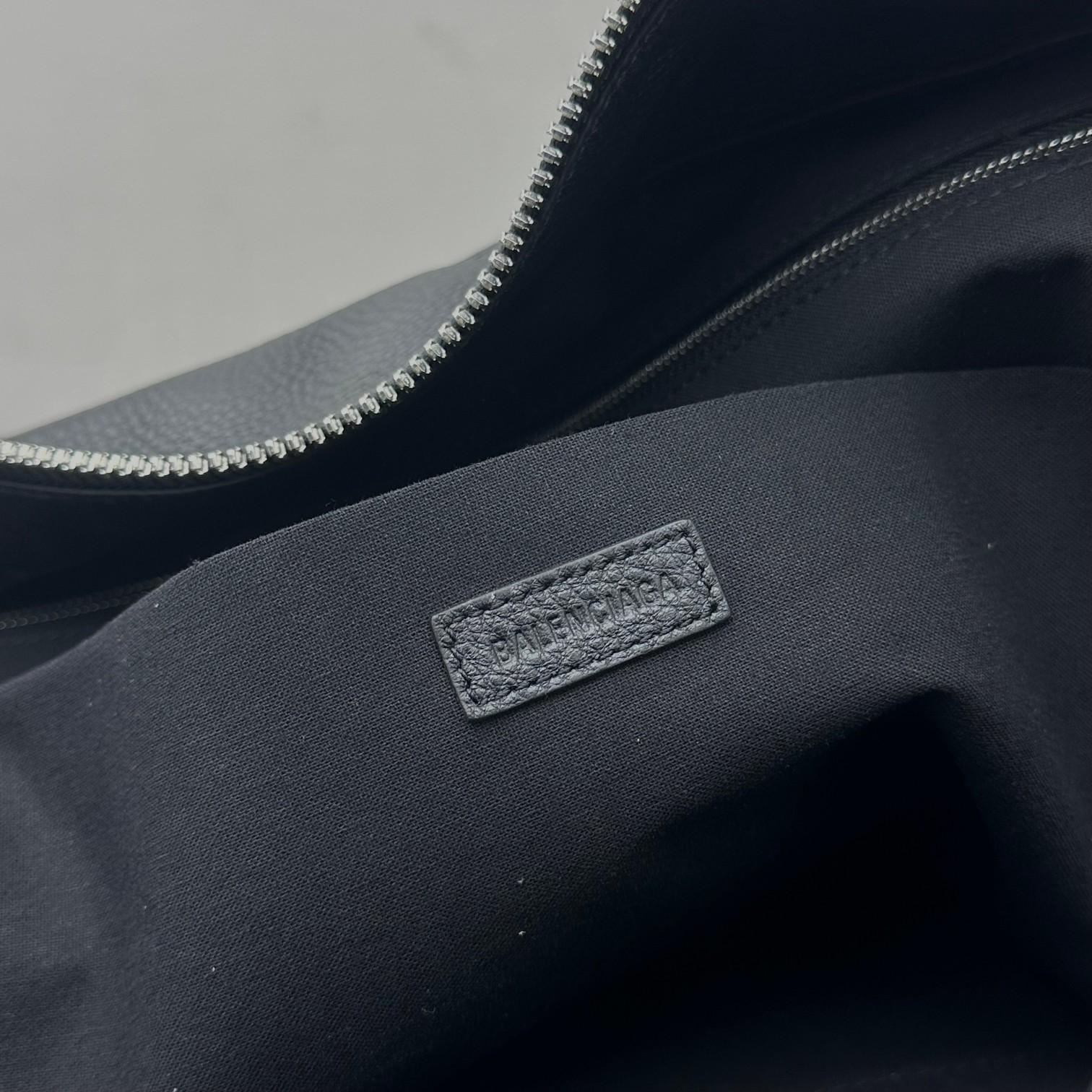 Balenciaga Large Waist Tote Bag (30x14x12cm) - 