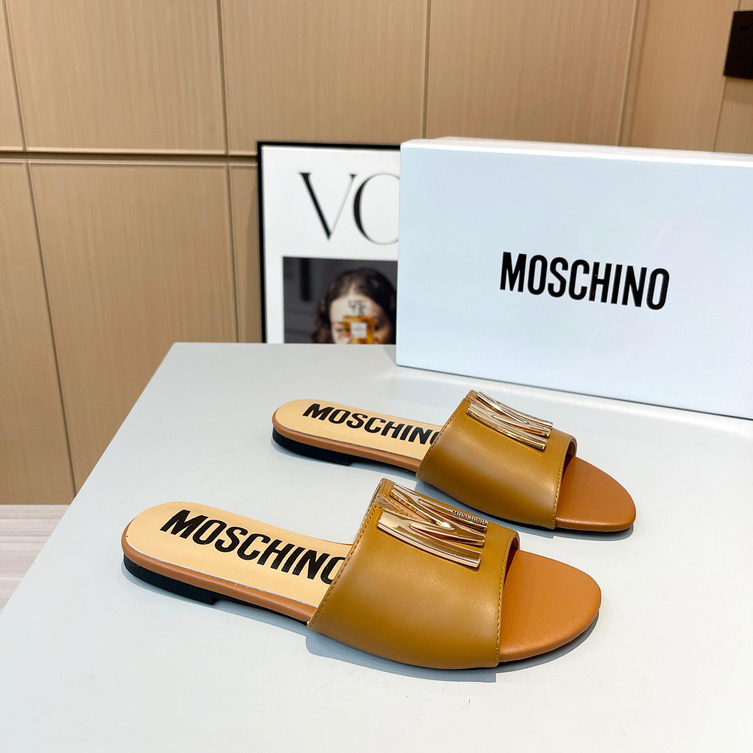 Moschino M Plaque Sandals - 