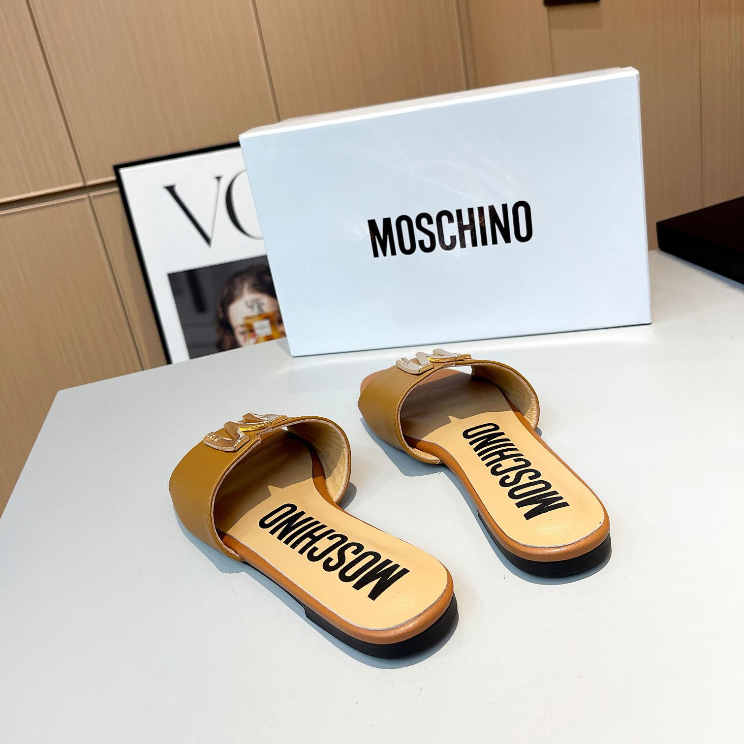 Moschino M Plaque Sandals - 