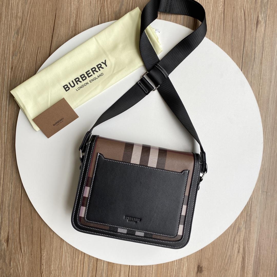 Burberry Small Alfred Messenger Bag - DesignerGu