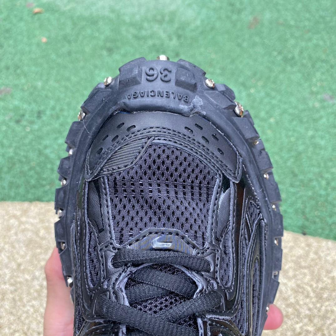 Balenciaga Bouncer Sneaker - 