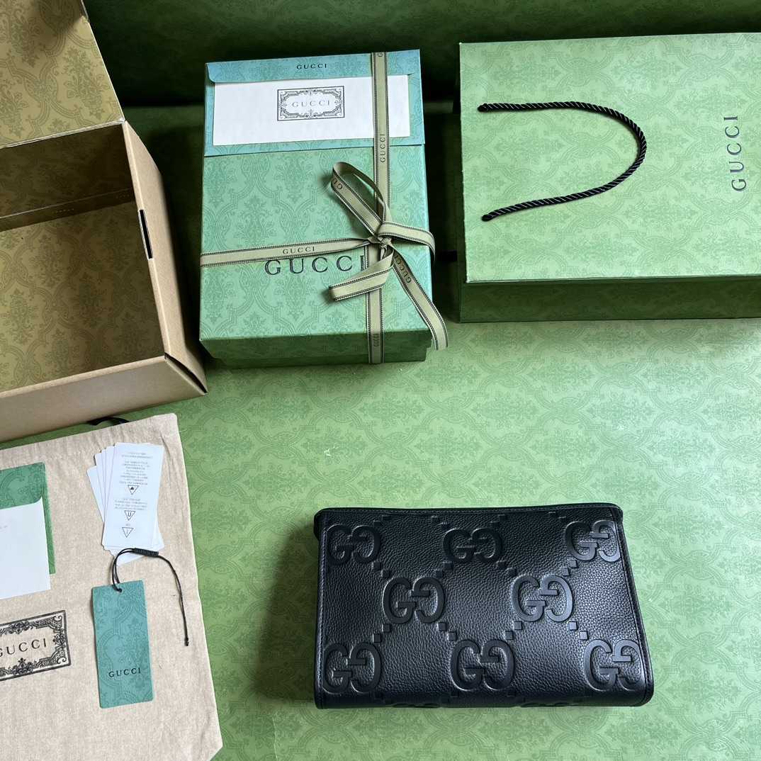 Gucci Jumbo GG Pouch (28.5x 18x 9cm) - 