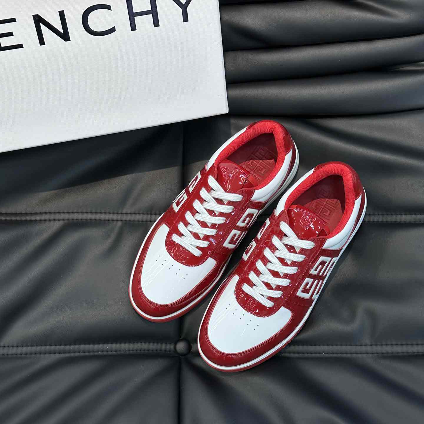 Givenchy G4 Sneakers In Patent Leather - 
