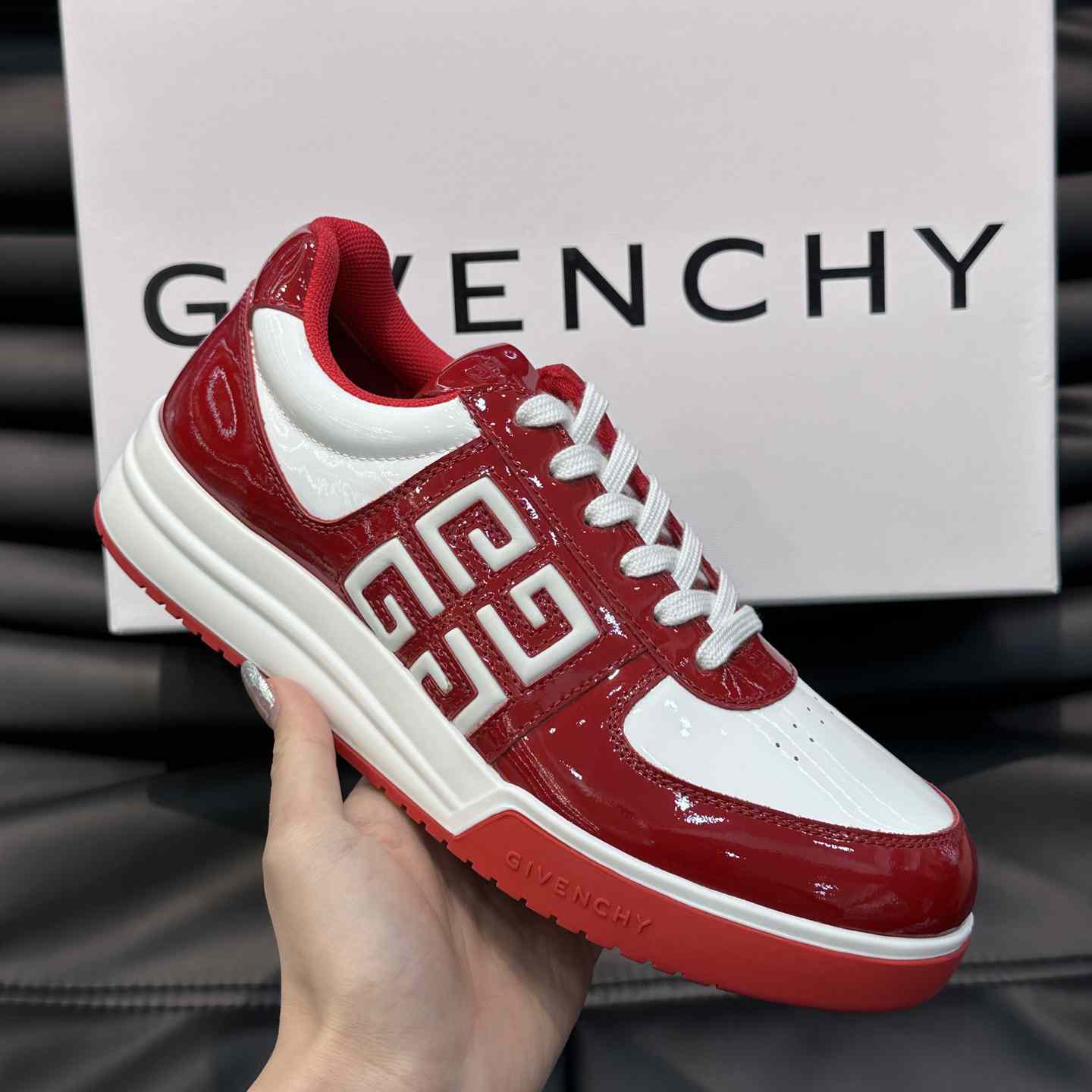 Givenchy G4 Sneakers In Patent Leather - 