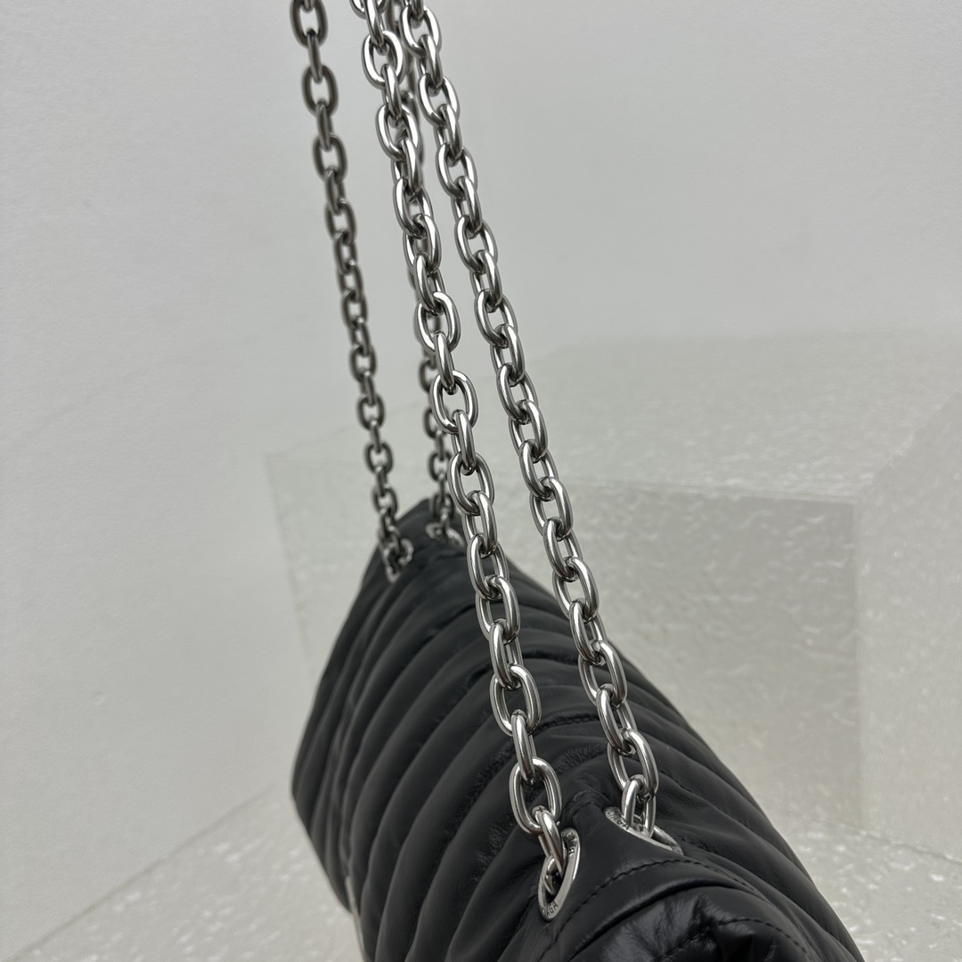 Balenciaga Monaco Large Chain Bag In Black (43.5x32x13cm) - 