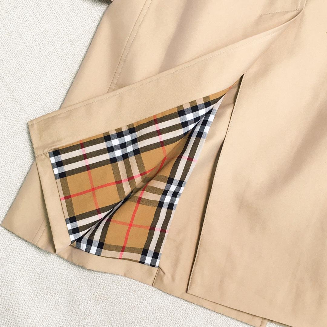 Burberry The Long Chelsea Heritage Trench Coat - DesignerGu