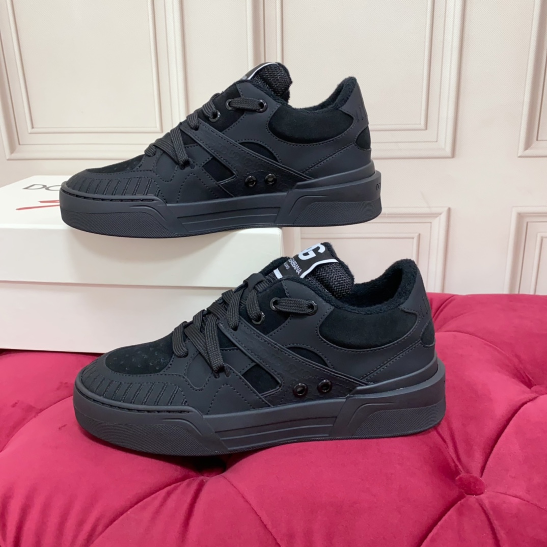 Dolce & Gabbana Mixed-material New Roma Sneakers - 