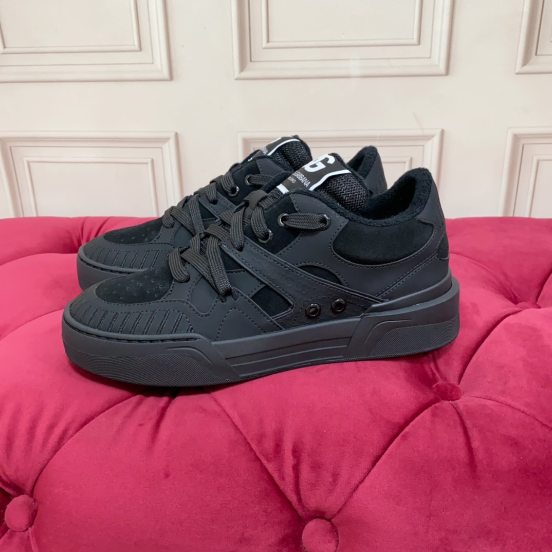 Dolce & Gabbana Mixed-material New Roma Sneakers - 