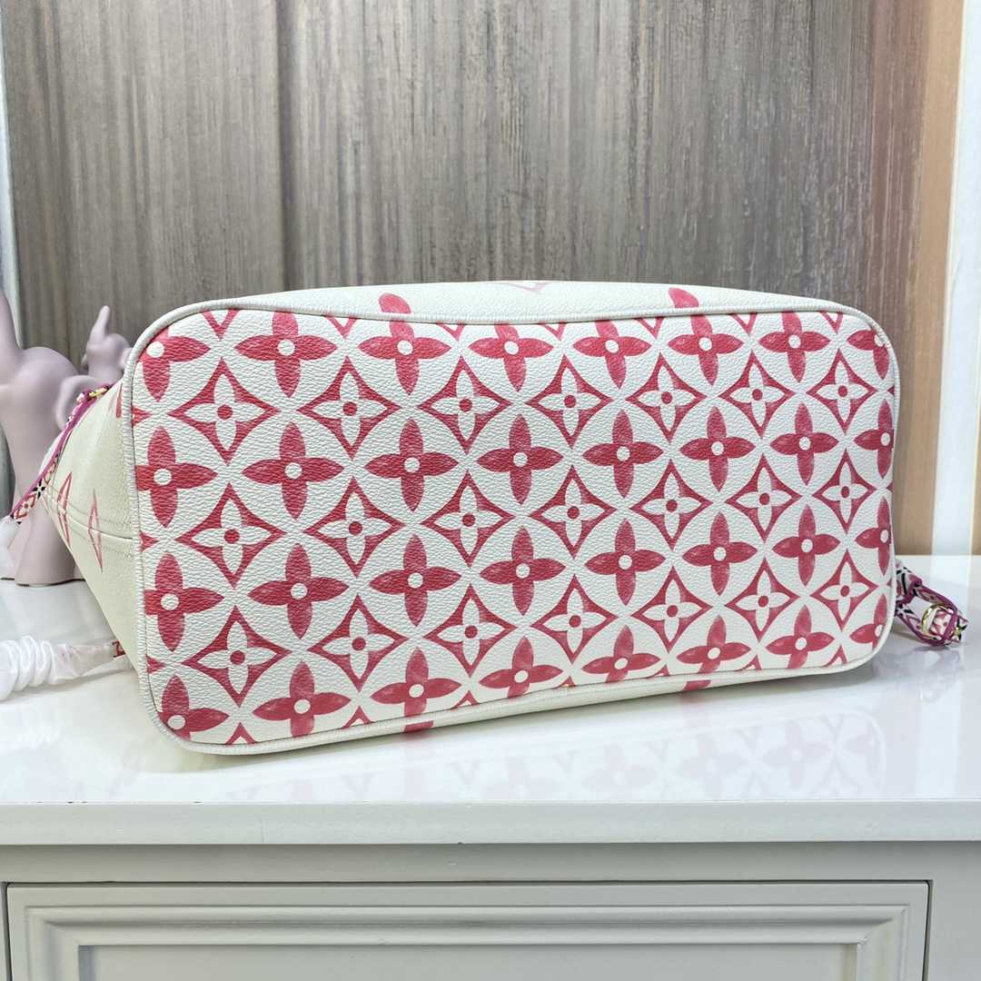 Louis Vuitton Neverfull MM  (31×28×14 cm) M22980 - 
