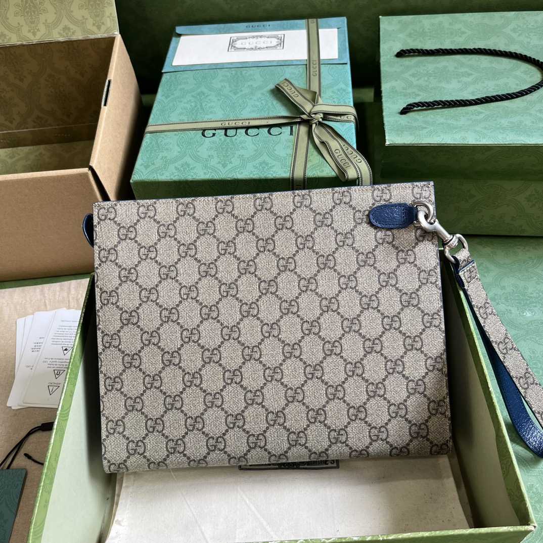 Gucci Pouch With GG Detail (18x 26x 6cm) - 