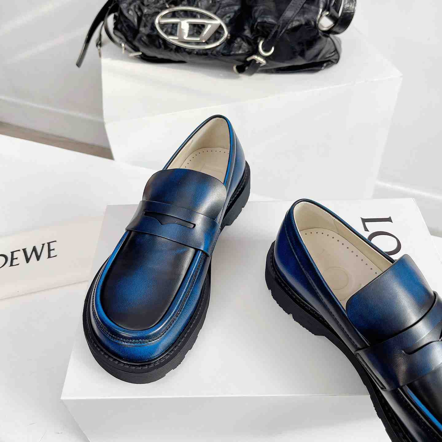 Loewe Blaze Loafer In Bicolour Brushed-off Calfskin - 