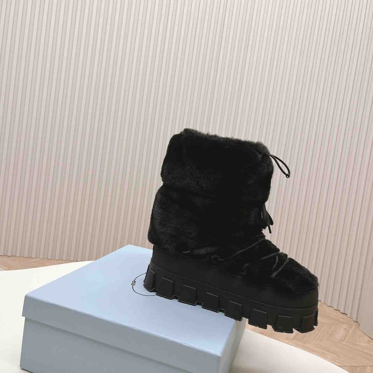 Prada Shearling Apres-ski Boots - 