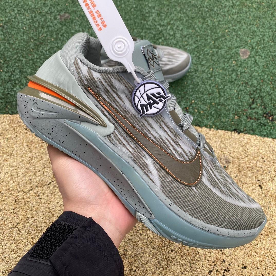 Nike GT CUT 2 Devin Booker PE Sneaker      DJ6013 - 