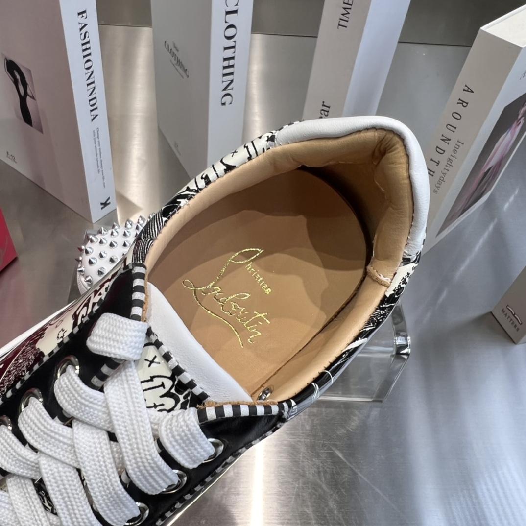 Christian Louboutin Sneakers - DesignerGu