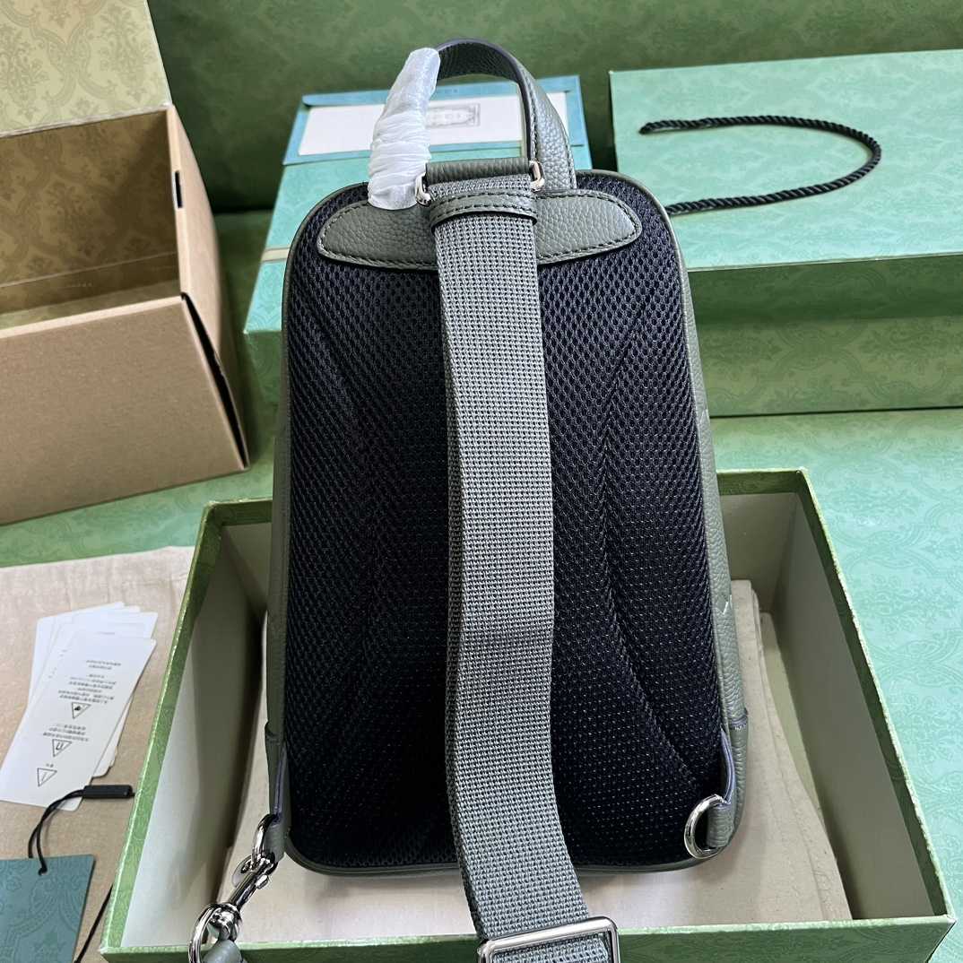 Gucci Jumbo GG Crossbody Bag - 