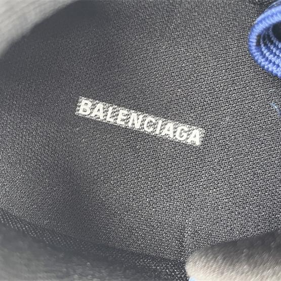 Balenciaga Cargo Sneaker  - 