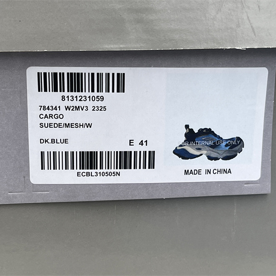 Balenciaga Cargo Sneaker  - 