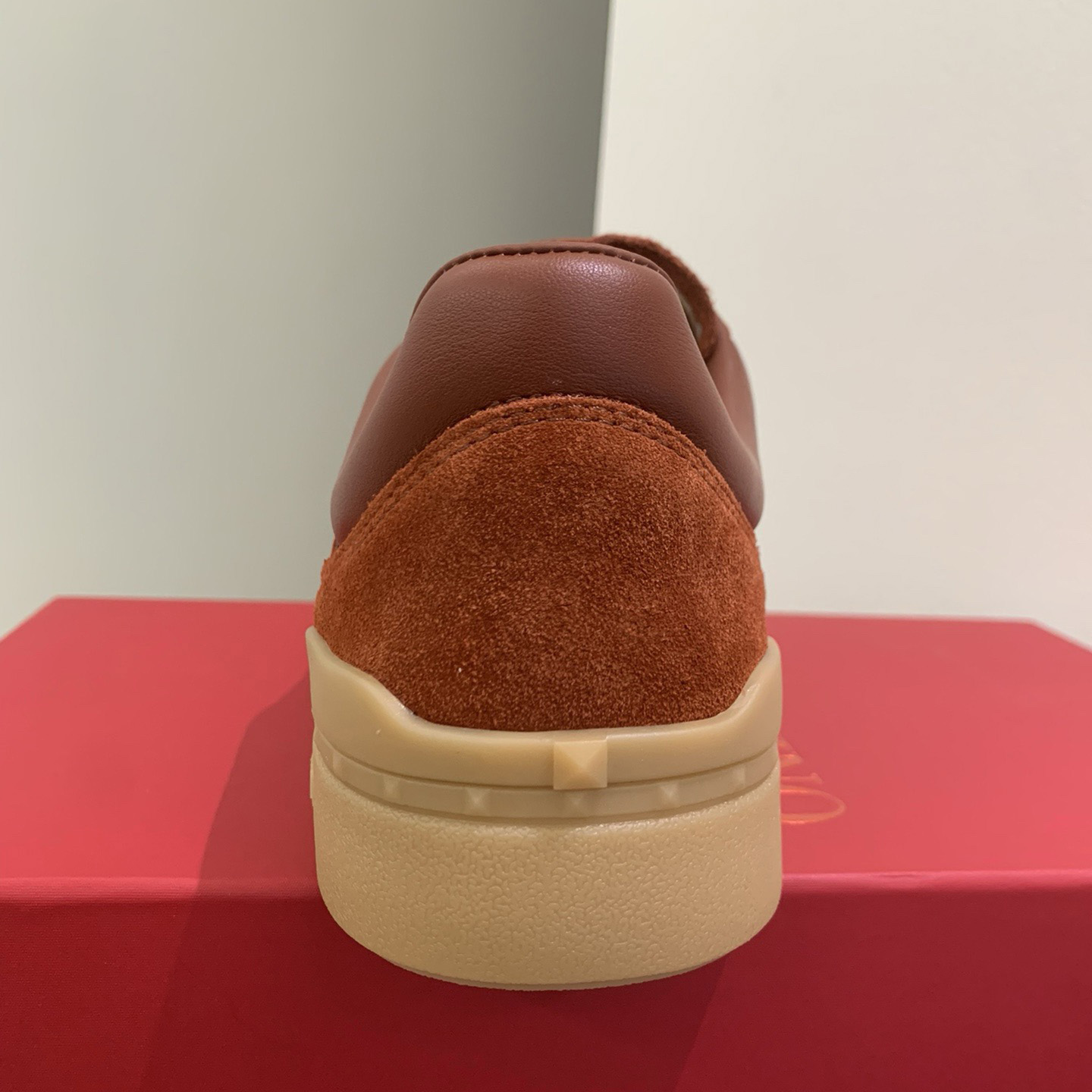 Valenti Upvillage Low Top Sneaker In Split Leather And Calfskin Nappa Leather - 