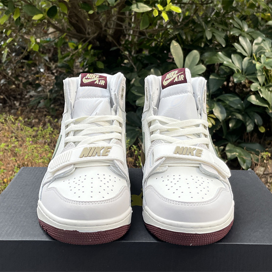 Jordan Legacy 312  Sneaker      HF0745-131 - 