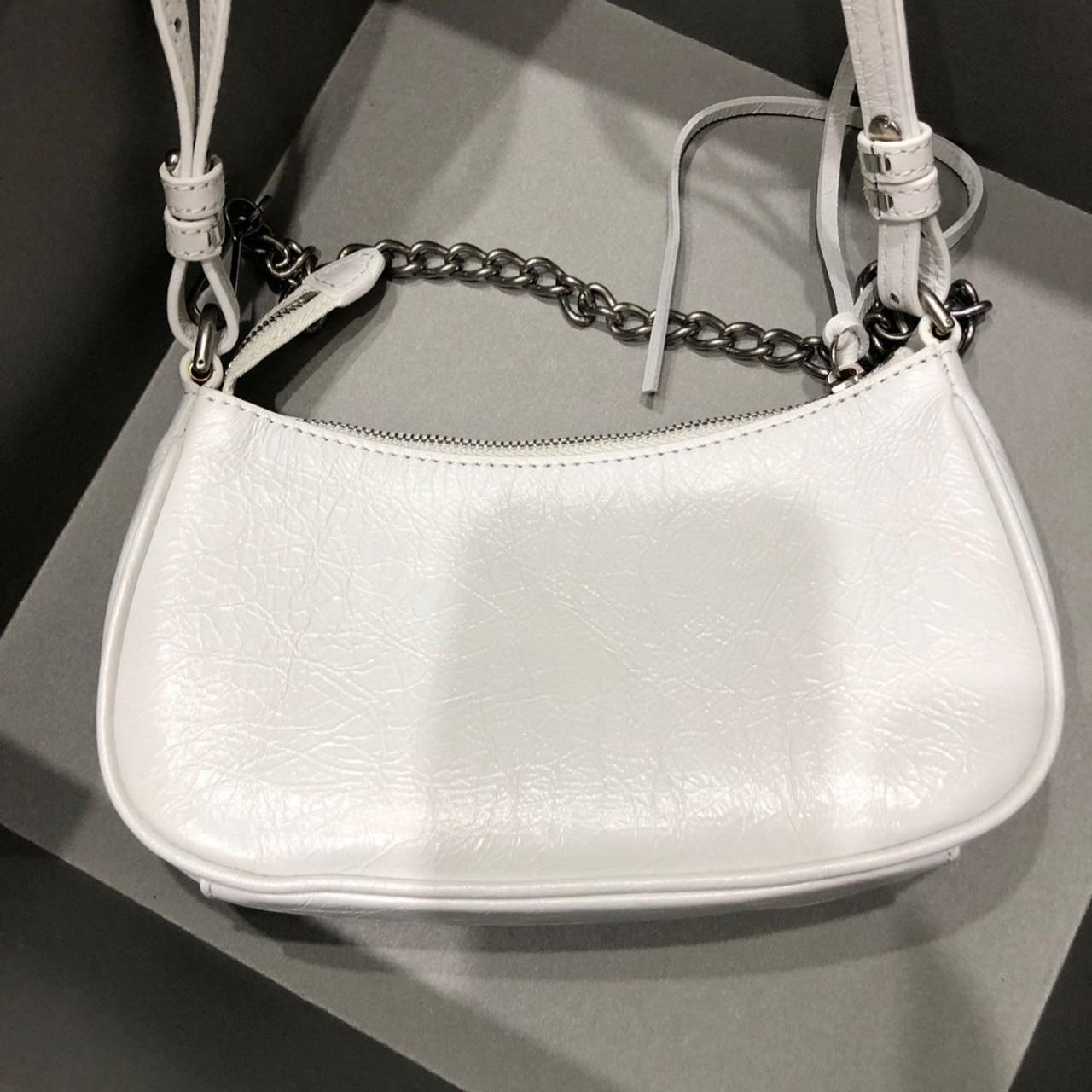 Balenciaga mini Le Cagole Embossed Shoulder Bag   20-11-4 CM - 