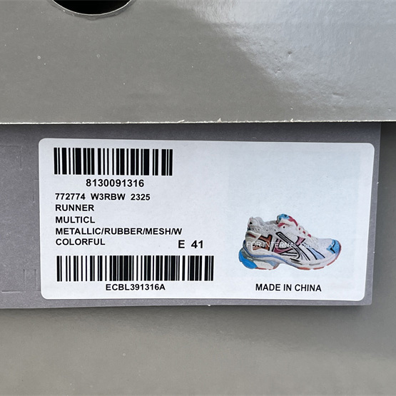 Balenciaga Runner Sneaker  - DesignerGu