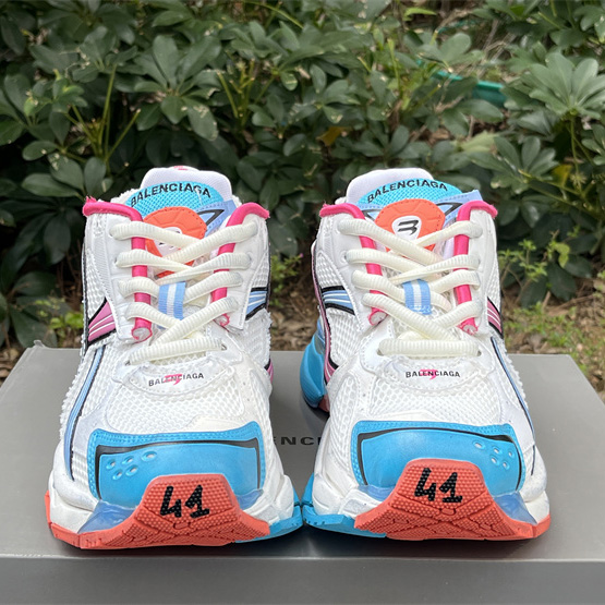 Balenciaga Runner Sneaker  - DesignerGu