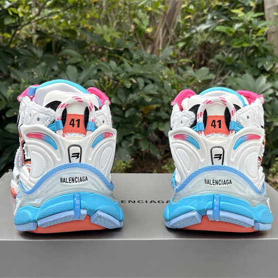 Balenciaga Runner Sneaker  - DesignerGu