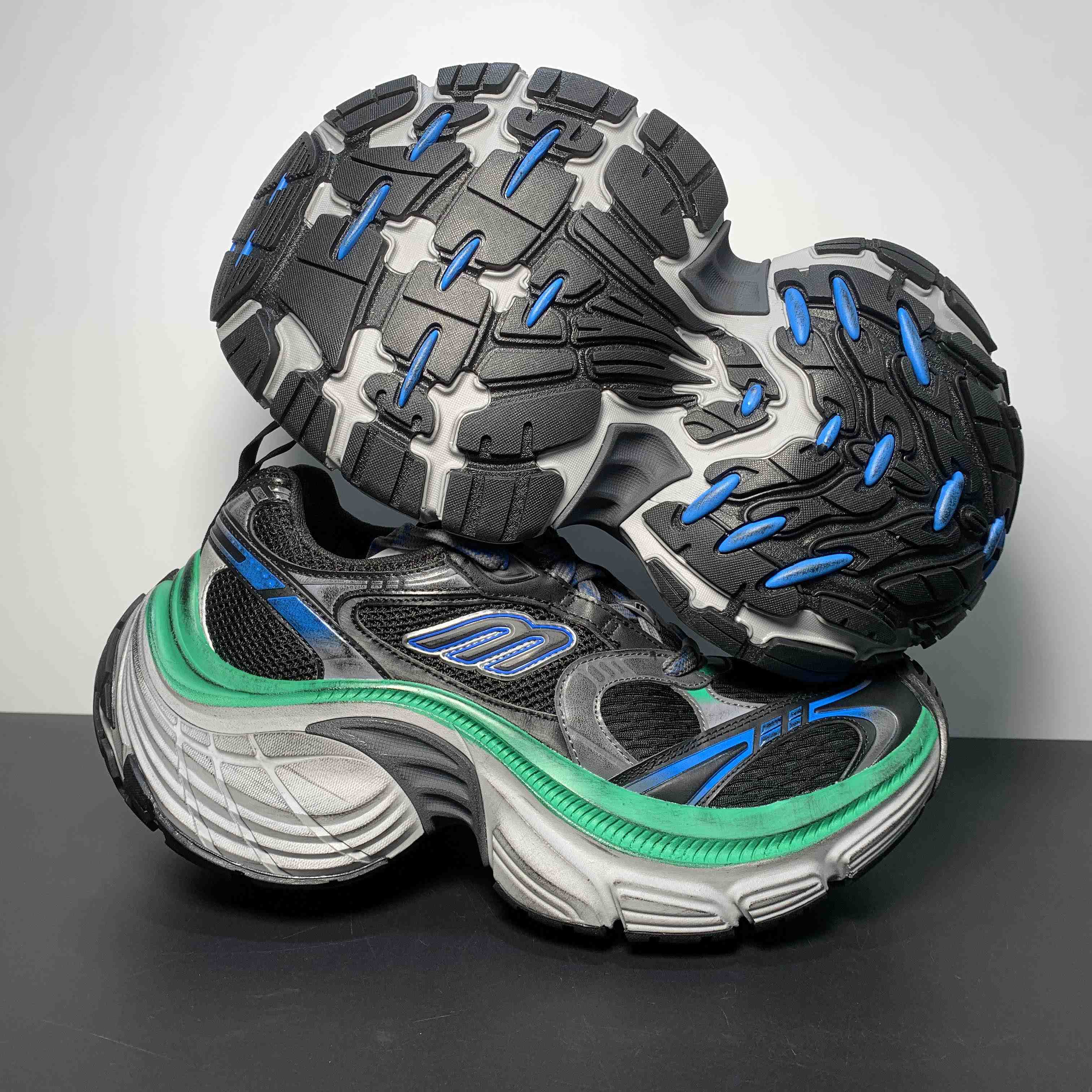 Balenciaga 10XL Sneaker in Black/Grey/Blue/Green - 