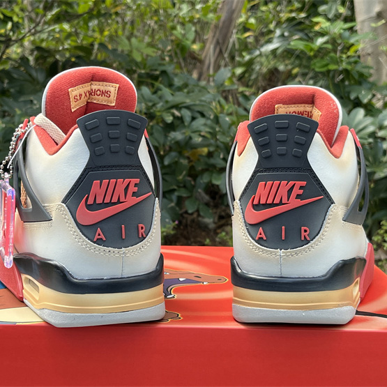 Air Jordan 4 Sneakers     AQ9129-105  - 