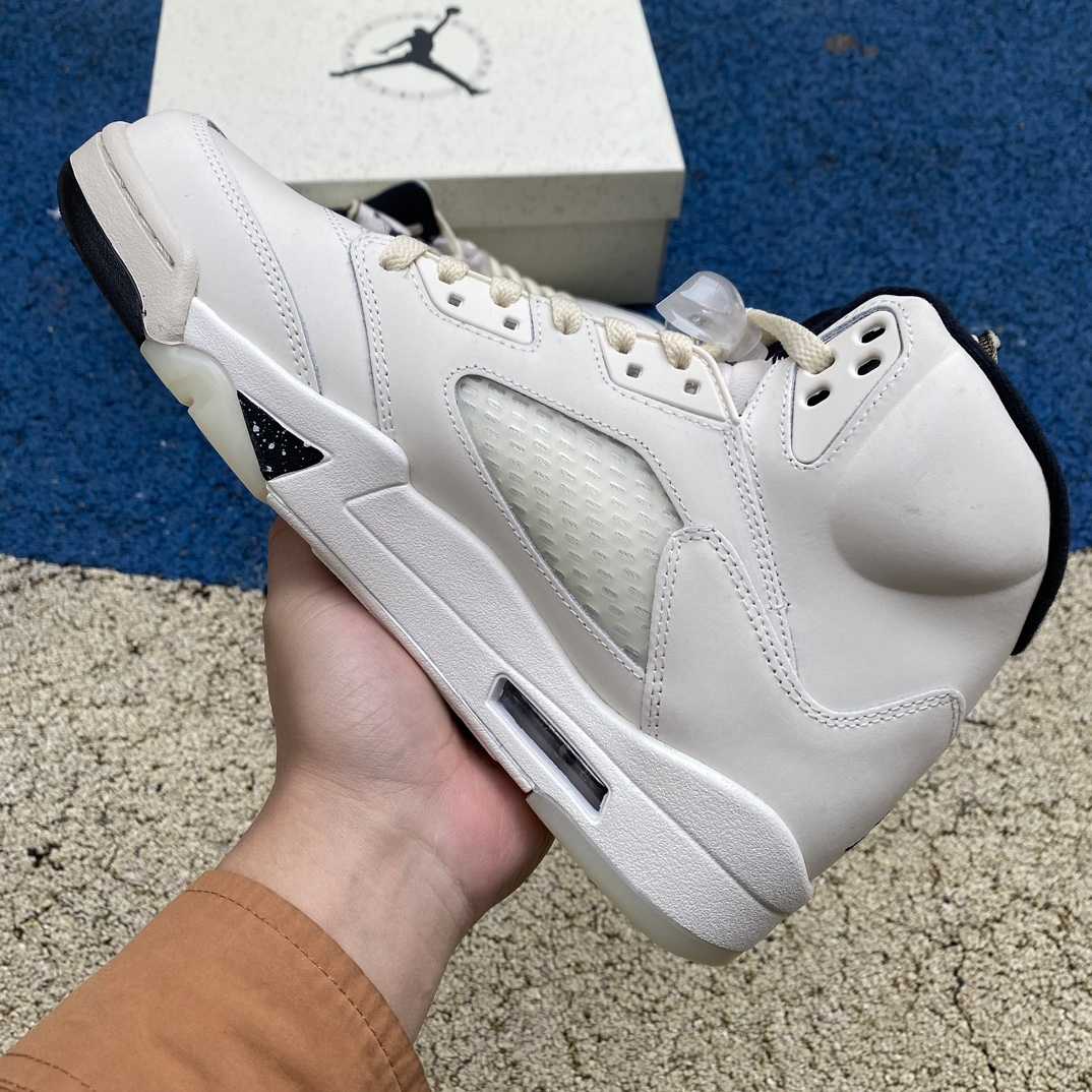 Air Jordan 5 SE "Sail" Sneakers    FN7405-100 - 