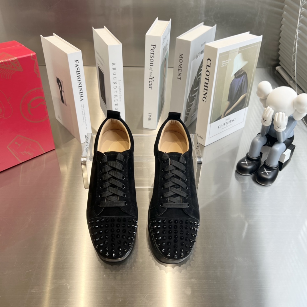 Christian Louboutin Louis Junior Spikes - 