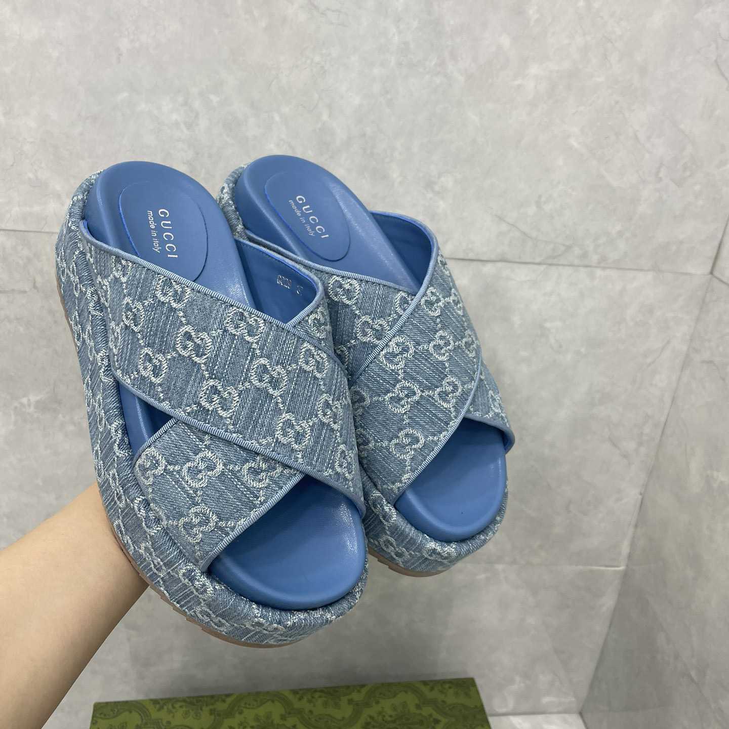 Gucci Women's Blue GG Platform Slide Sandal - 