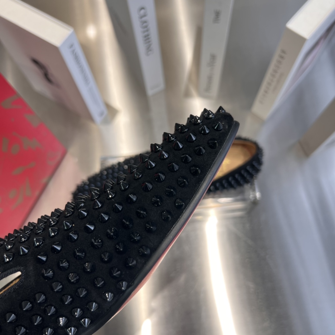 Christian Louboutin Black Dandelion Spikes Loafers - 