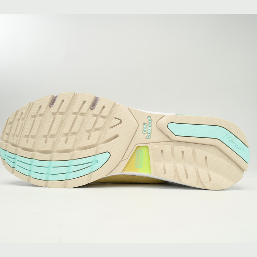 New Balance 992 Yellow Green Powder Sneakers      M992AB - 