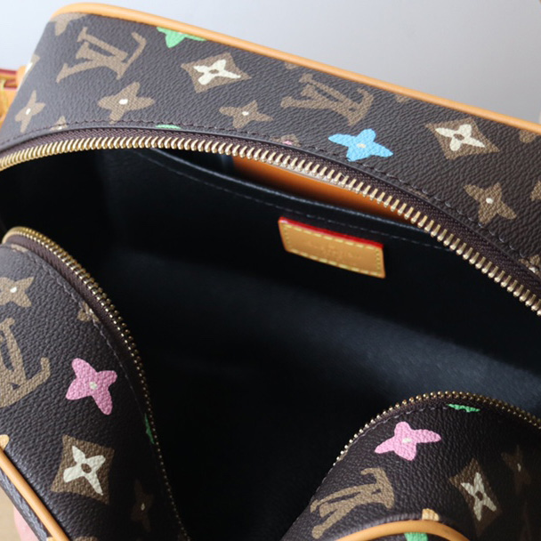 Louis Vuitton Locker Dopp Kit    M47069 - 