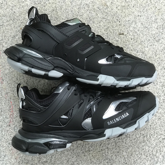 Balenciaga Track 3.0 Sneakers  - 