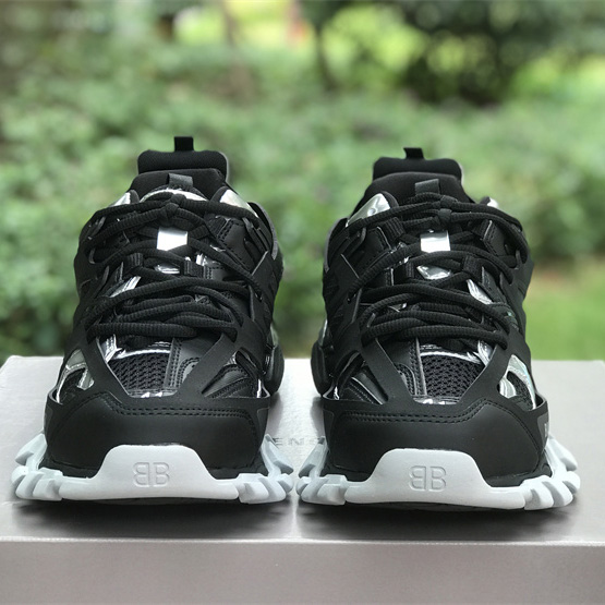 Balenciaga Track 3.0 Sneakers  - 